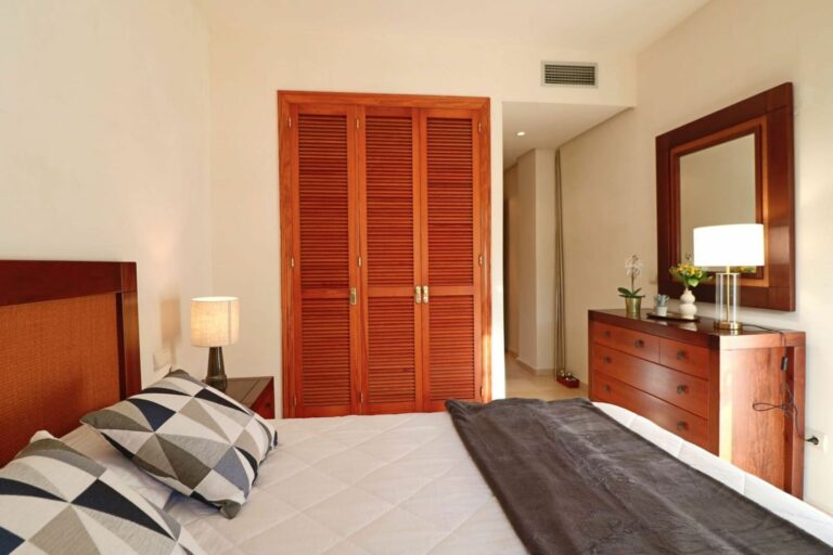 f43dcba760c06ec79ba3f71d5642431b - 14