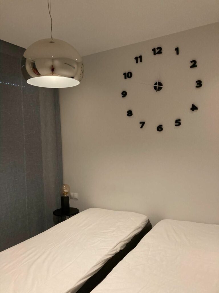 f4a6b2f573b8c226ba7ffb4550e8476a - 7