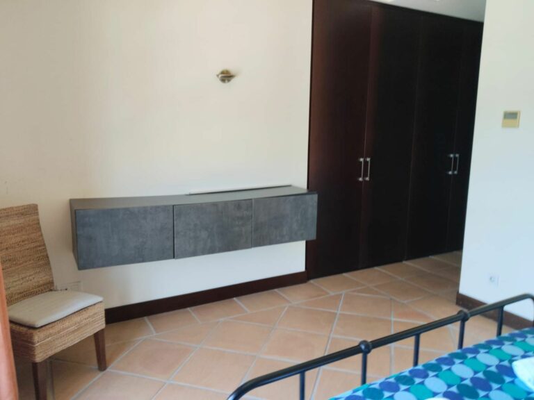 f4e0a3626998d6985239a2a9fb7fabe7 - 14