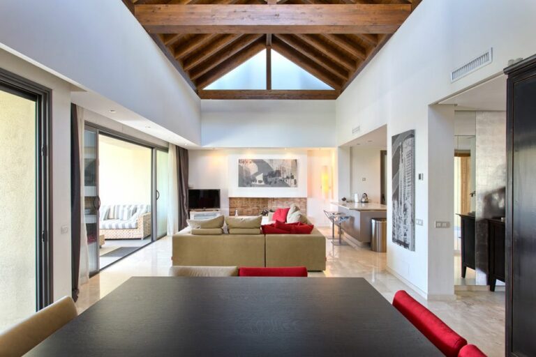 f6a4995246e7bf2e7b6517aa2f141975 - 5