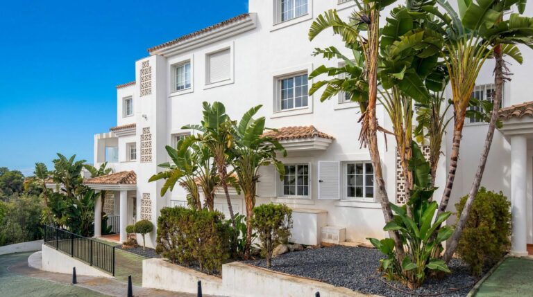 f8dcdf65eb1969cc22d3224c384132b1 - 11