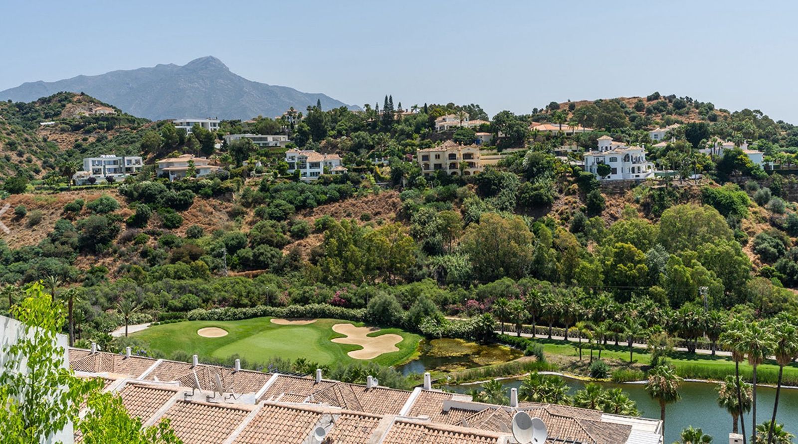 f919c2e01b195ff2c620658d66548837 - 9