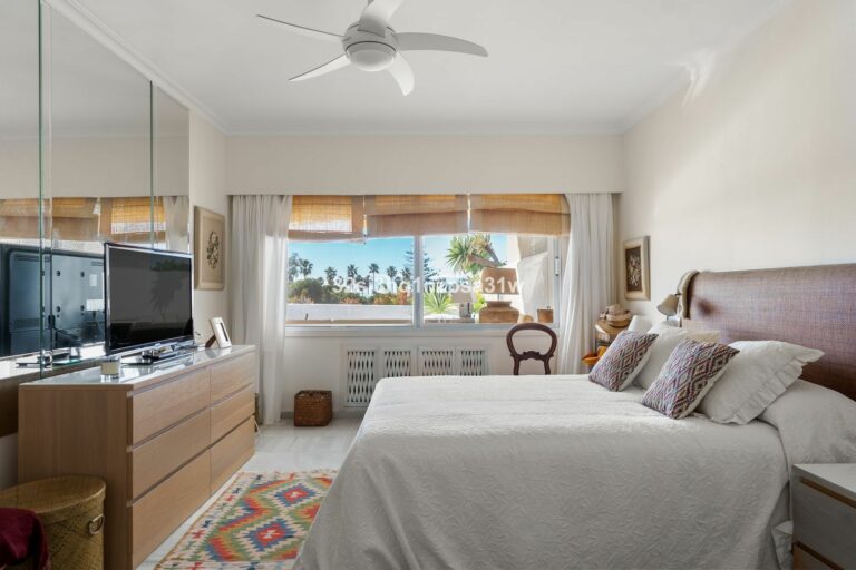 f9d80e8bc535e35f5856ba53185aa362 - 10