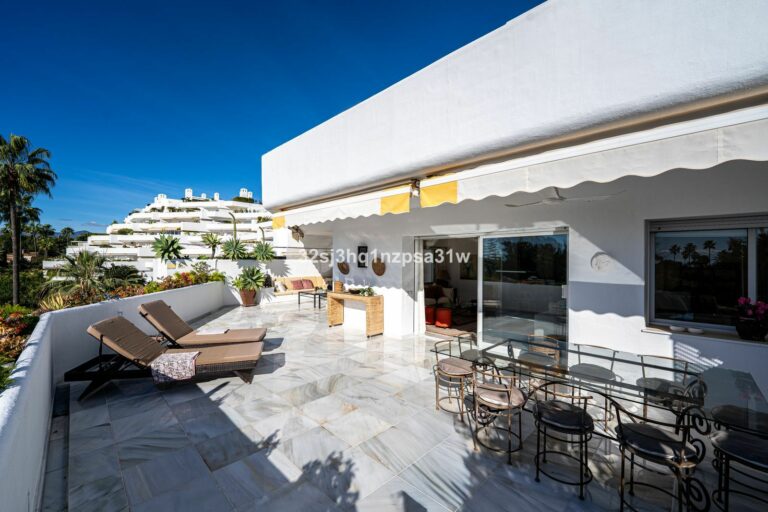 f9d80e8bc535e35f5856ba53185aa362 - 15