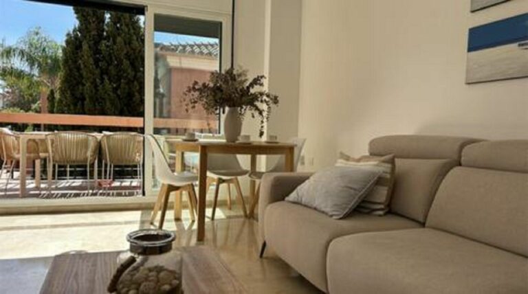 fad78acddd8afc90d490d035e83a4026 - 2