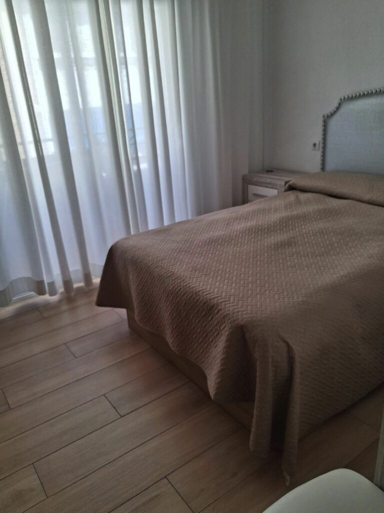 fb24d537c5835c56f09345ff710e72f0 - 4