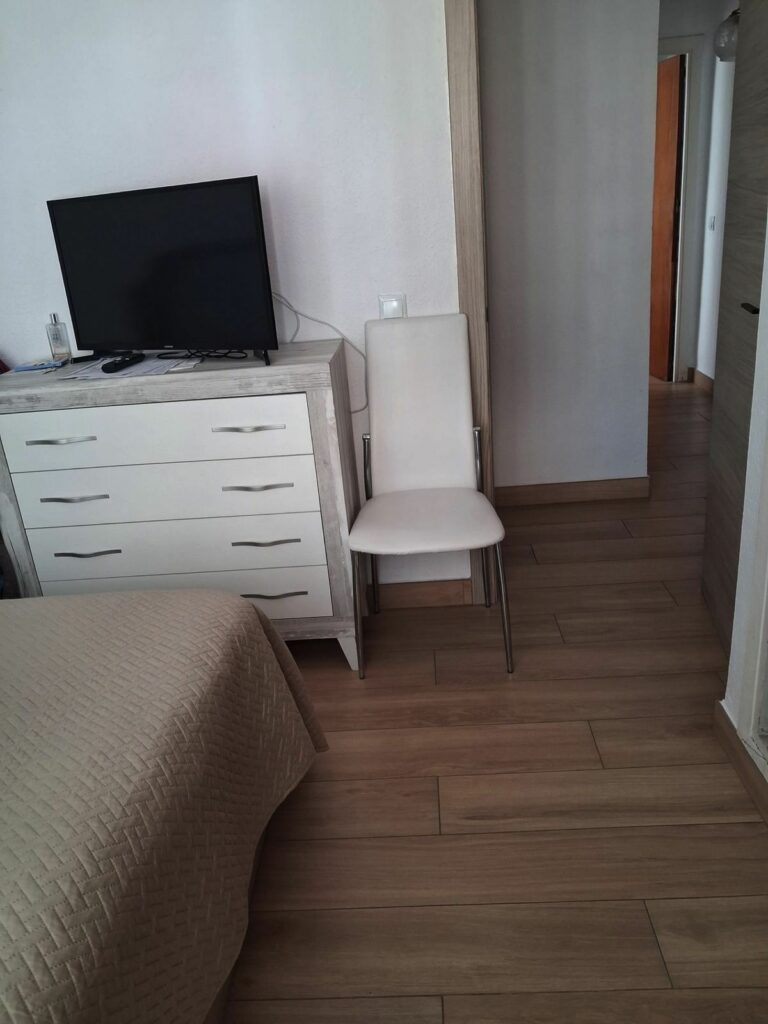 fb24d537c5835c56f09345ff710e72f0 - 9