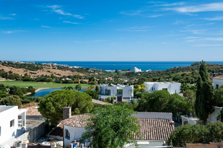 fbd902ad445c8e689f01ce444626d751 - 2