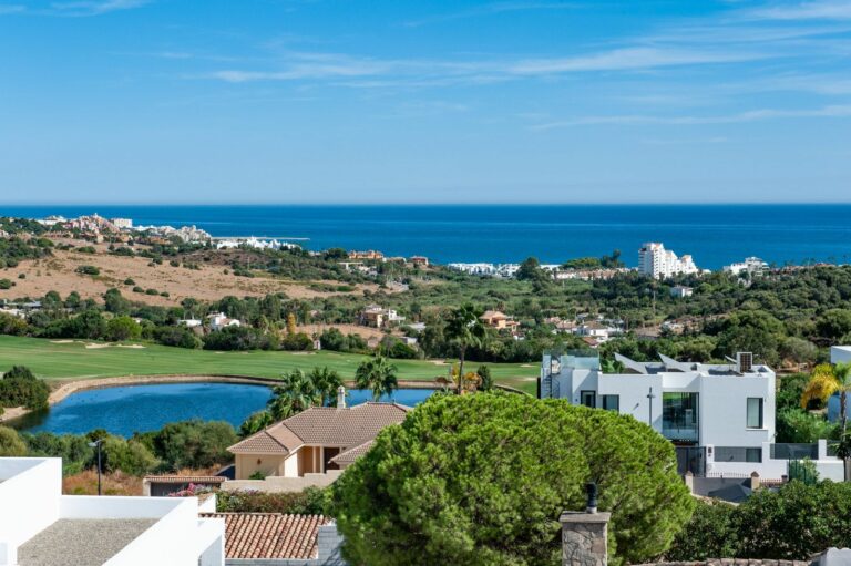 fbd902ad445c8e689f01ce444626d751 - 3