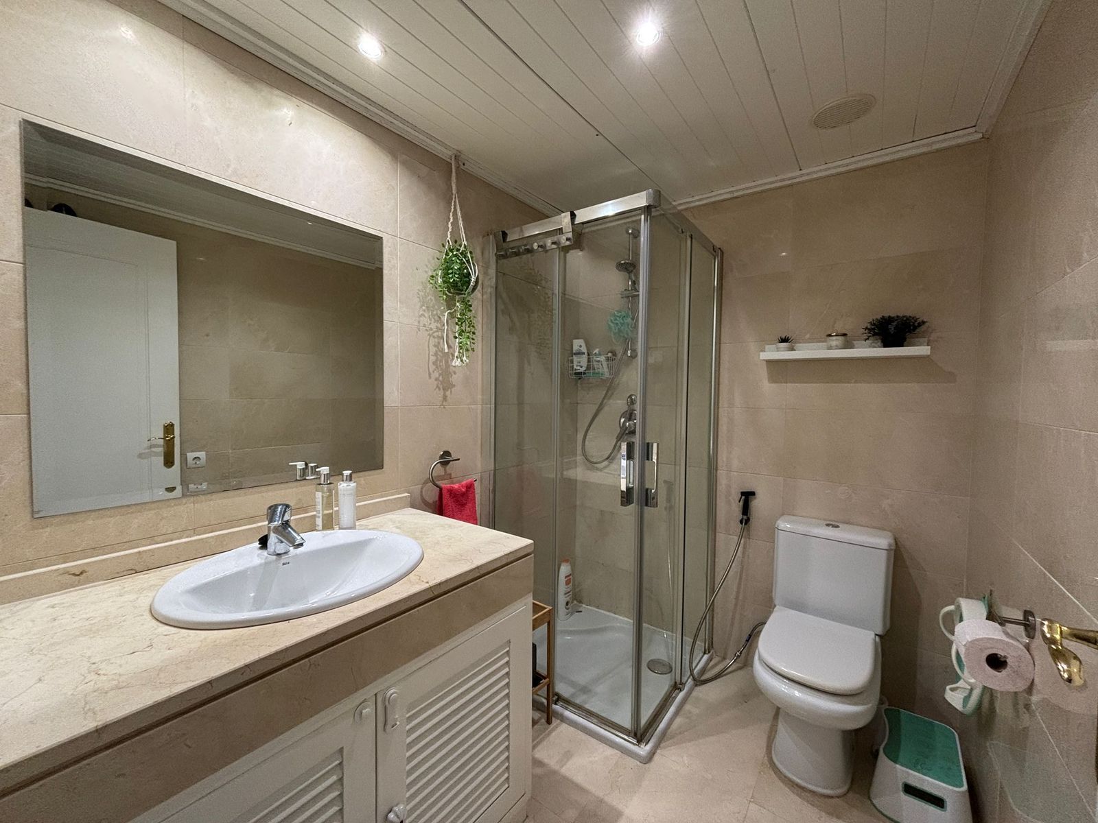 fbebcf18b5f2f2bcfba6fc8c6a031164 - 7