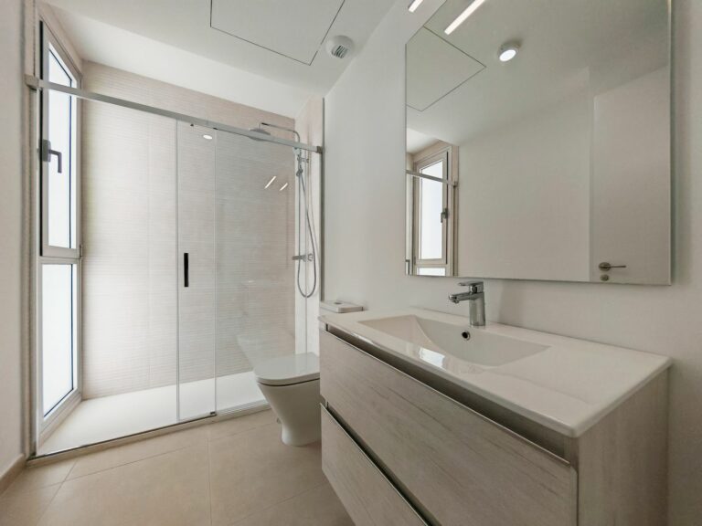 fc8ebc3e60968427b841c7ba6e401a3c - 12