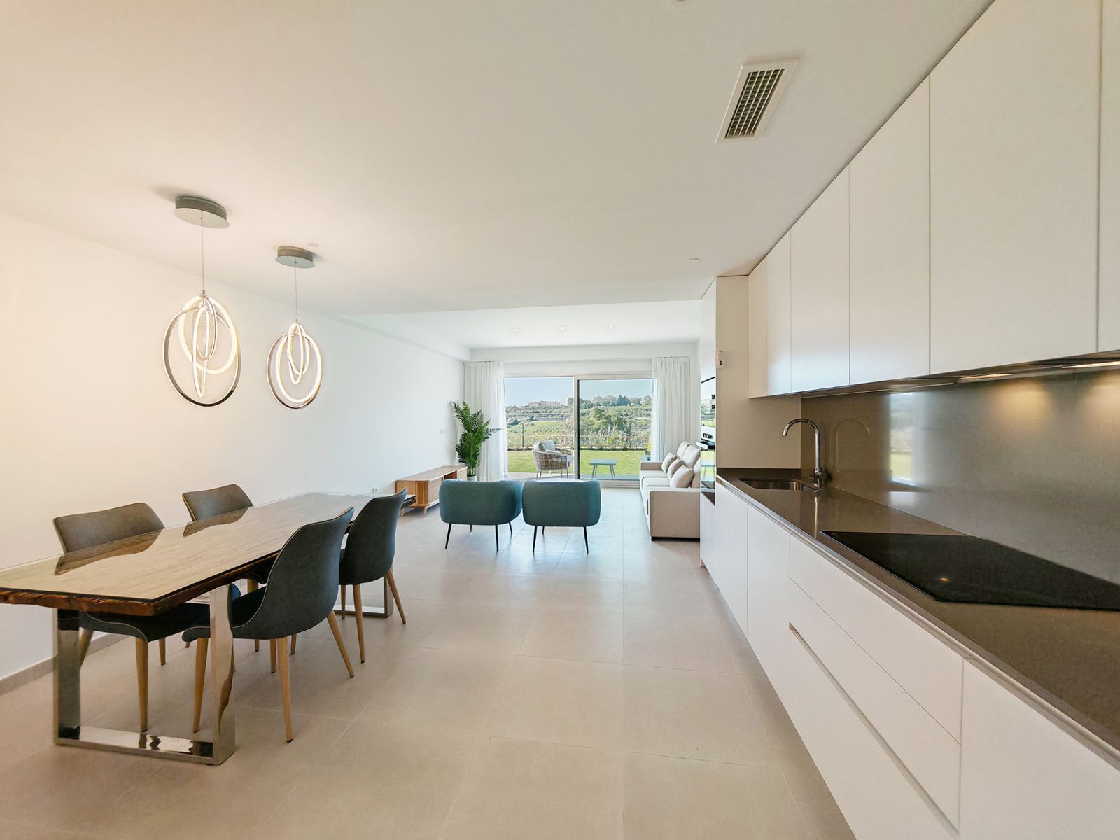 fc8ebc3e60968427b841c7ba6e401a3c - 2