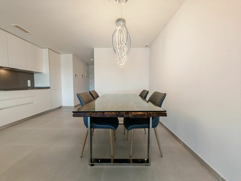 fc8ebc3e60968427b841c7ba6e401a3c - 7