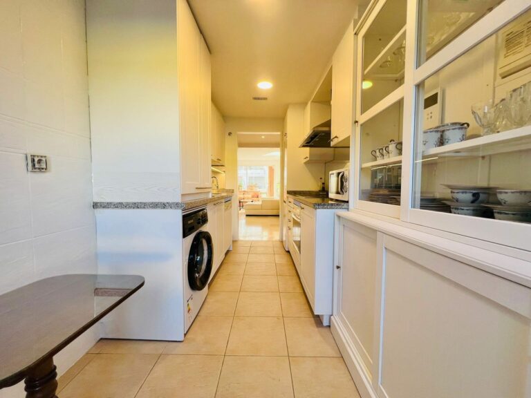 fc8efc6b06b8f723797c6ab6be36a308 - 10