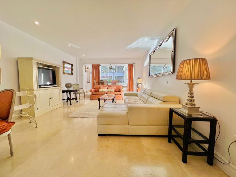 fc8efc6b06b8f723797c6ab6be36a308 - 2