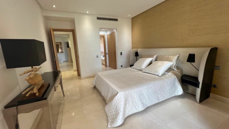 fd2bd699e9de361fc3b89d2c0c9a5fa7 - 16