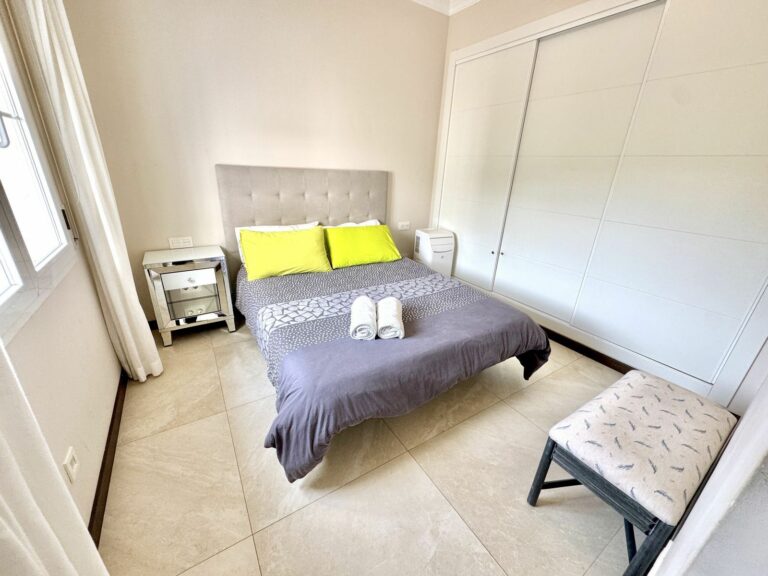 feb408abd5ebbdfbb4b4f9430cca02b3 - 14