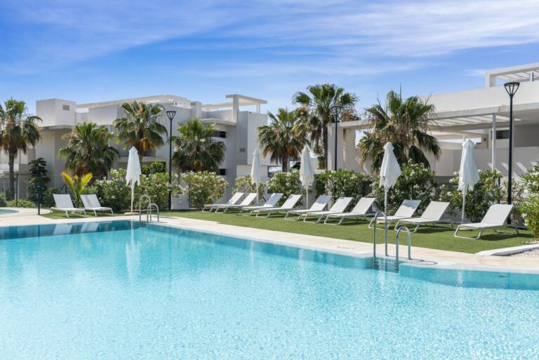 ff9117f8276c7238a8e57bc9383e5d2e - 10