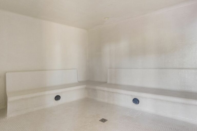 ff9117f8276c7238a8e57bc9383e5d2e - 16