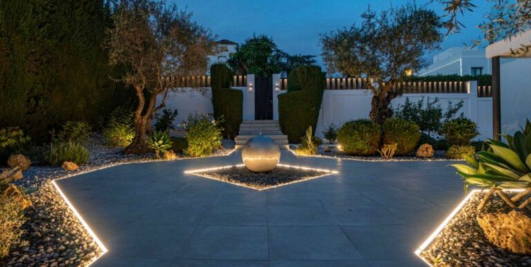 0011eb17fff5cb885206539a68ff0739 - 11