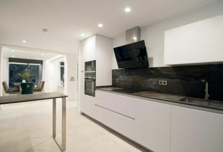 0011eb17fff5cb885206539a68ff0739 - 4