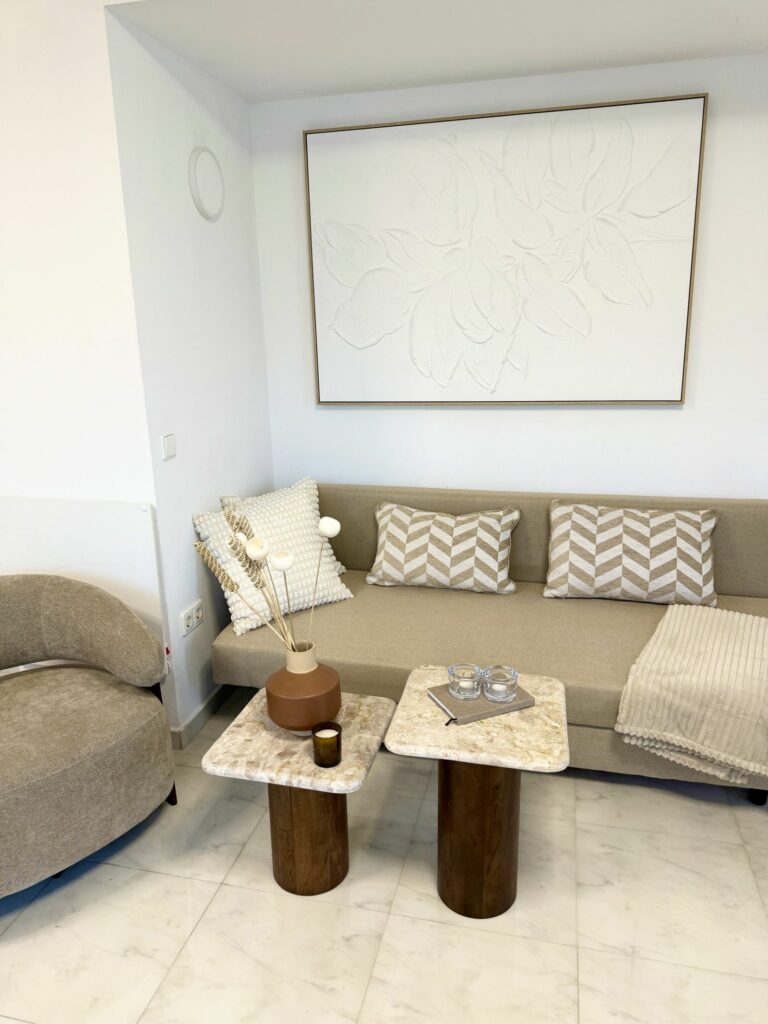 00b552e48dfbb4439cc97f823a40e65f - 10