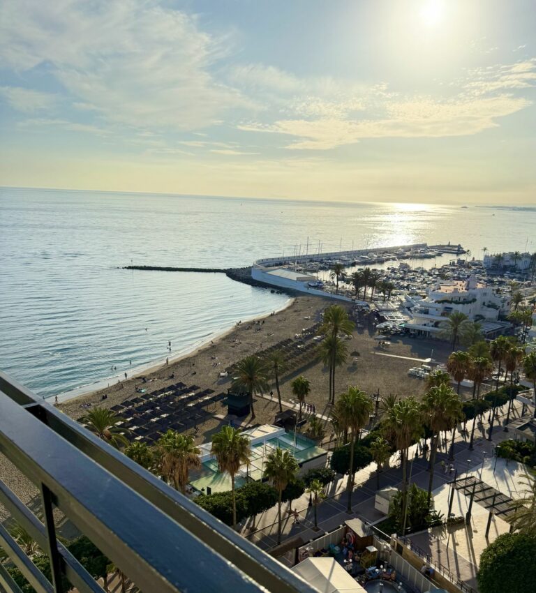 00b552e48dfbb4439cc97f823a40e65f - 13