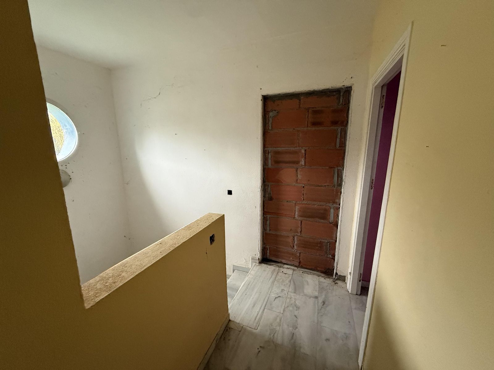 00bfbd591706a06a424f90420792cec8 - 15