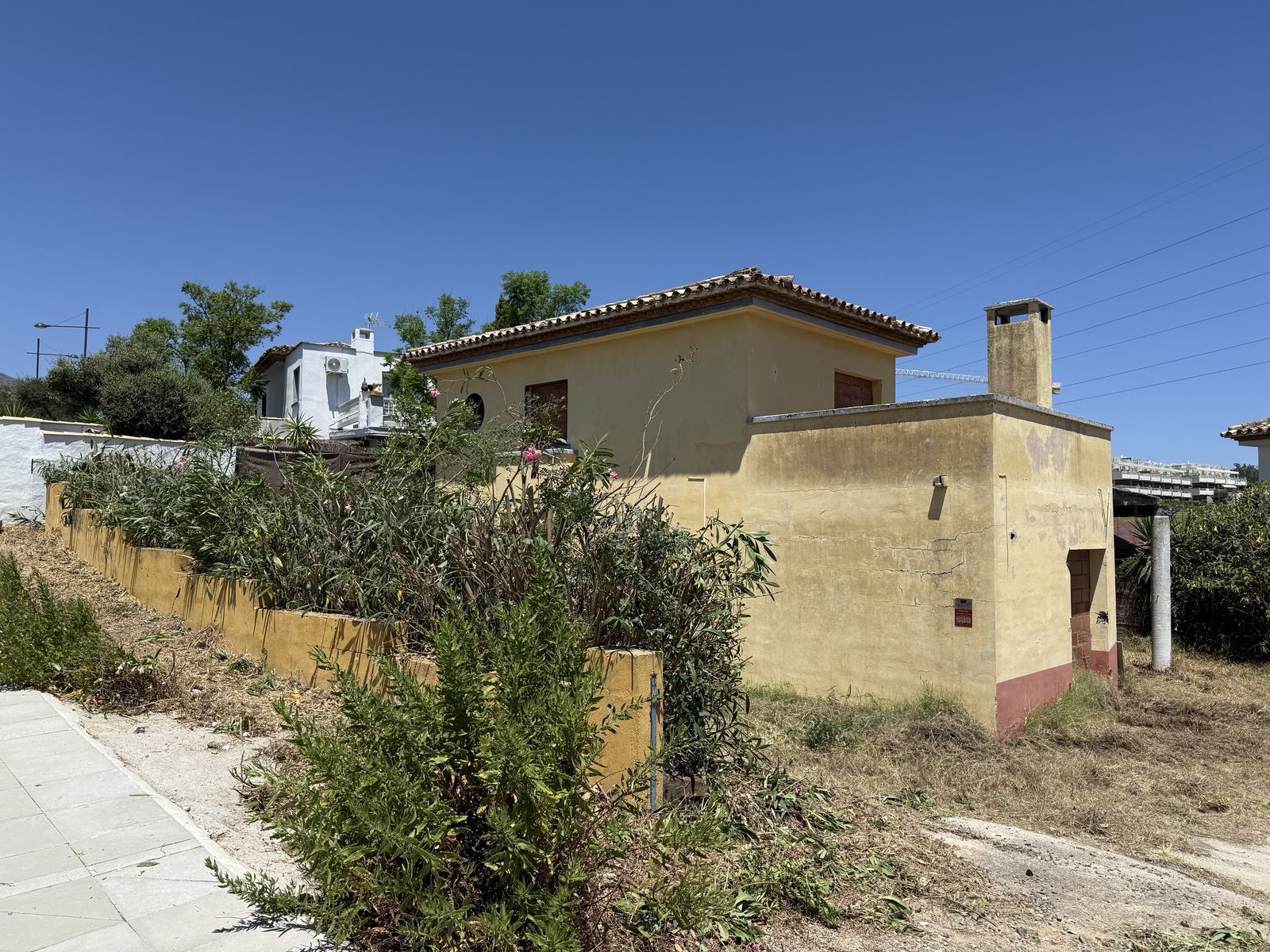 00bfbd591706a06a424f90420792cec8 - 3