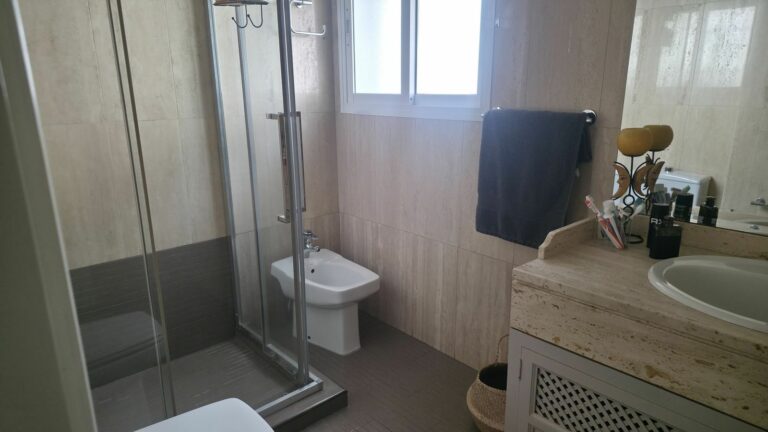 0253cc3e5c38e47f4ba355d546d37e91 - 13