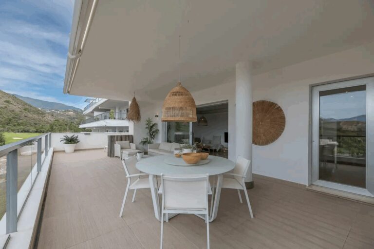 02ea89100e8f5dbb89786551e0ca38e3 - 4