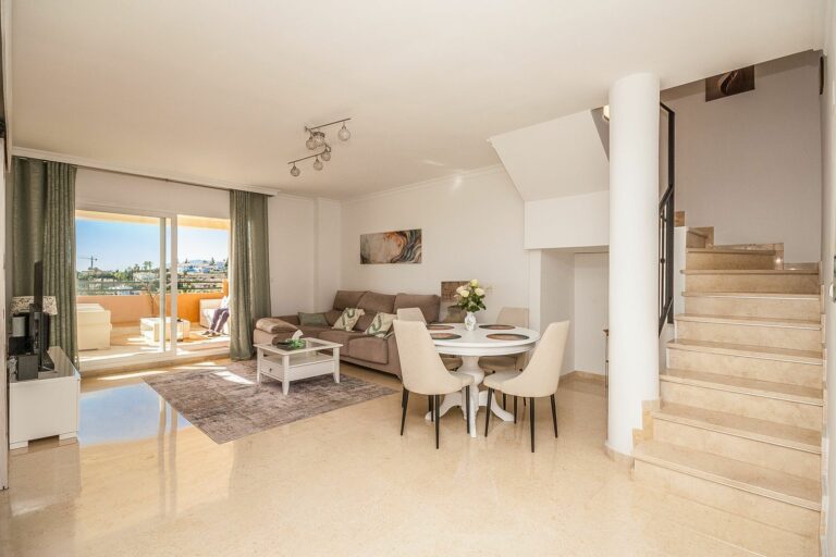 030ab3017296d4fb7bc529db58b22711 - 2