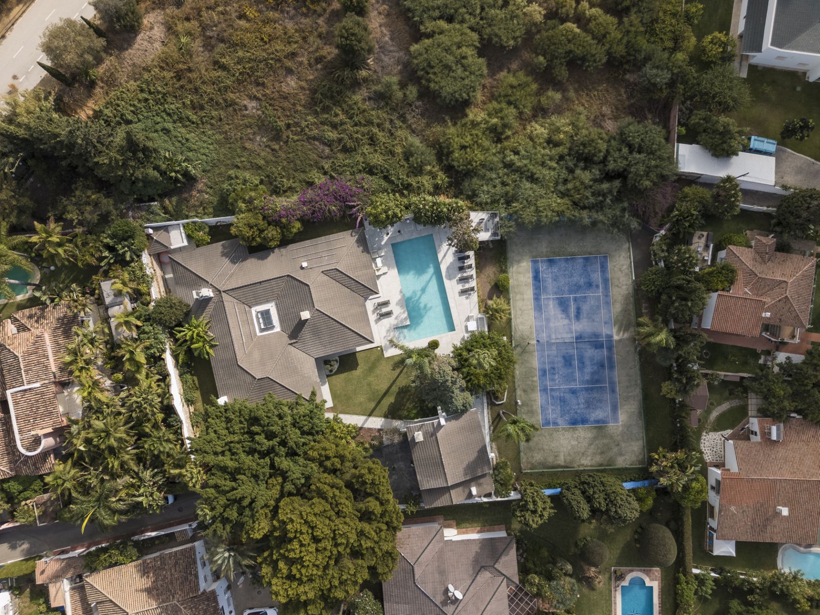 041fa2ddc9f97c60ed56e467d883e8bc - 10