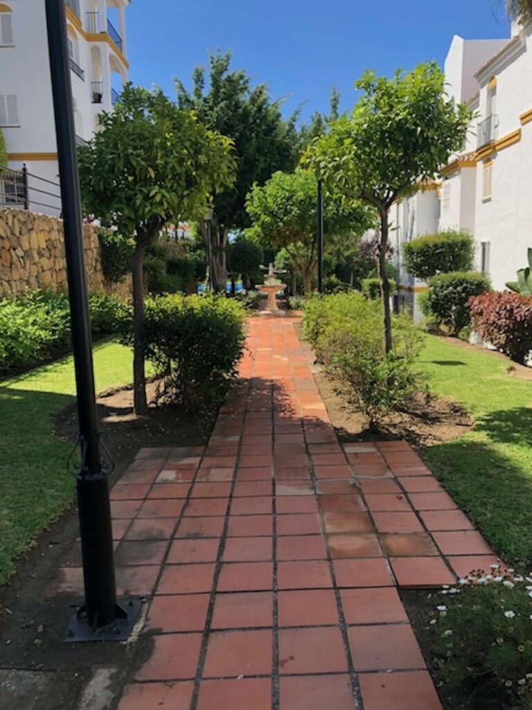 05bc8f44545a58338e3f699290c0eca6 - 4