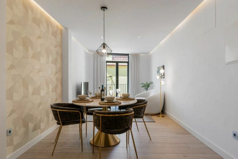 077b44d04a5c3e5d2d0ef129e9597f7a - 4