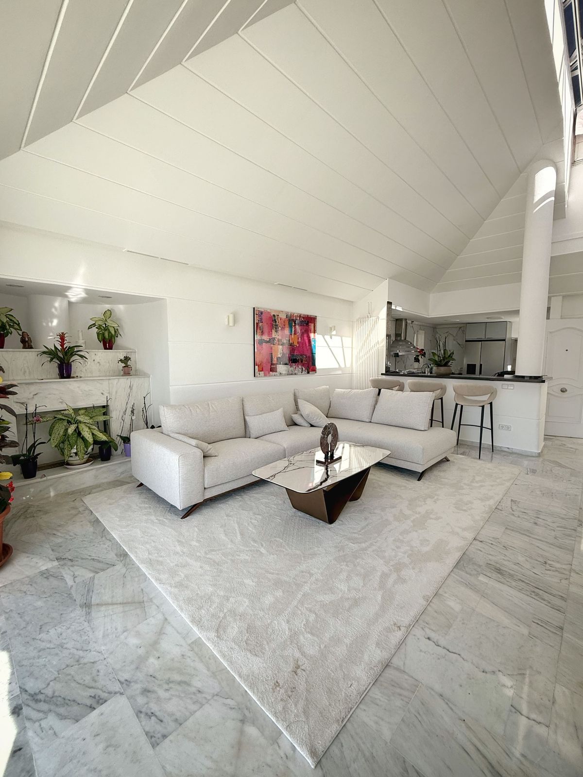 08cd335719a39aa985786bd351a6665f - 3