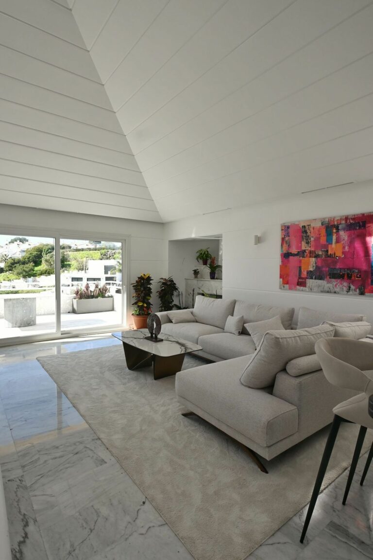 08cd335719a39aa985786bd351a6665f - 5