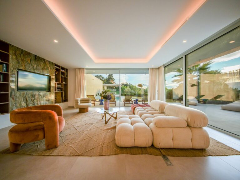 093101a556c5cfb7c2fe48a8ad3263b1 - 10