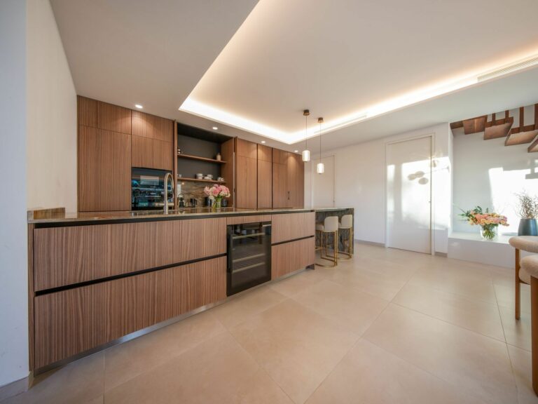 093101a556c5cfb7c2fe48a8ad3263b1 - 14