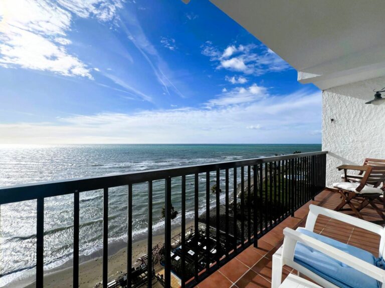 093d99e8b31924eccc6fbdfed51a9042 - 1