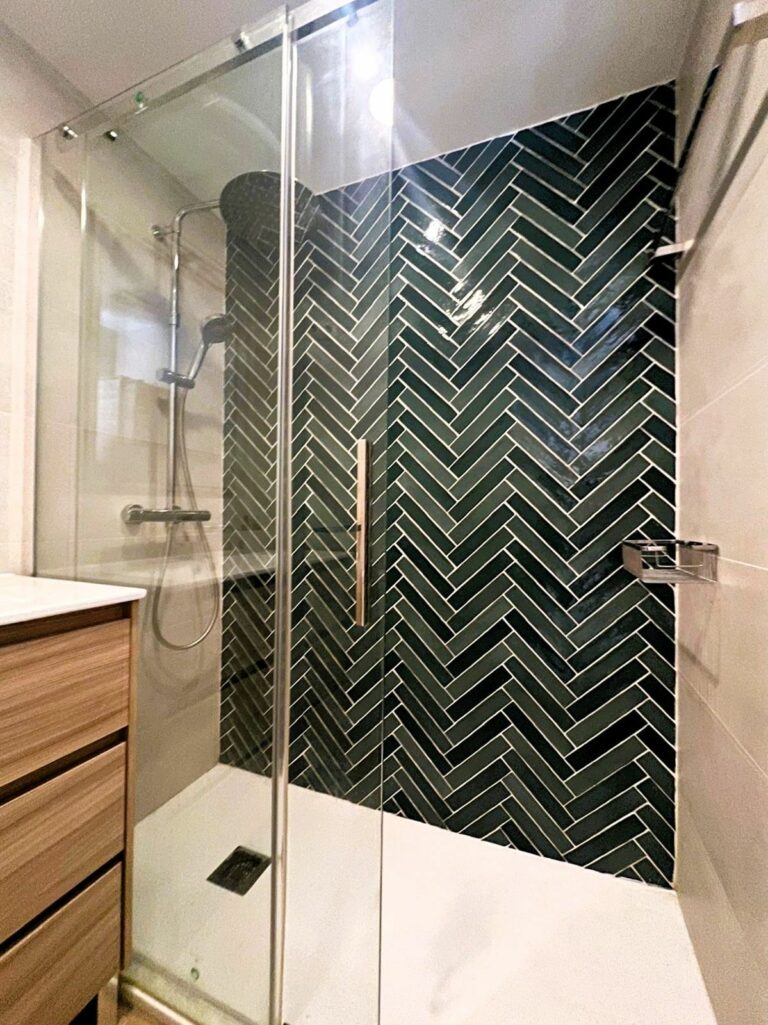 093d99e8b31924eccc6fbdfed51a9042 - 12