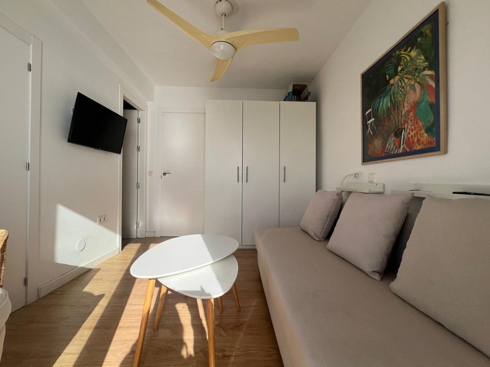 093d99e8b31924eccc6fbdfed51a9042 - 14