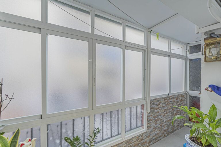 09df164abeb5e83da3d58562fd60206b - 12