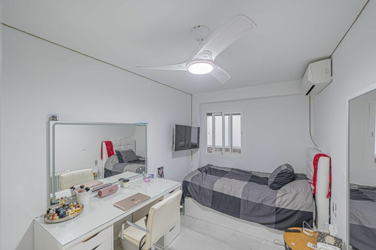 09df164abeb5e83da3d58562fd60206b - 5