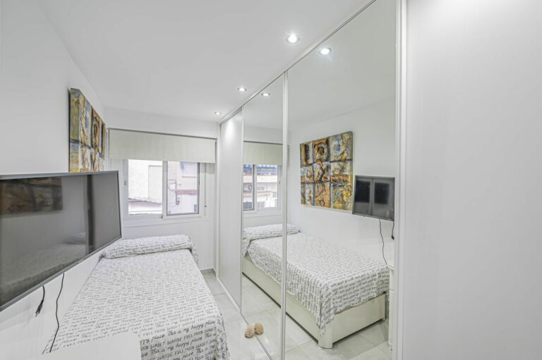 09df164abeb5e83da3d58562fd60206b - 8