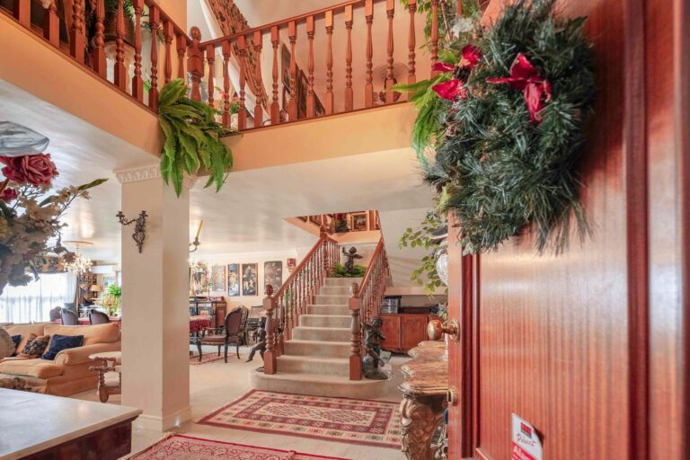 0a5c6041b711c3d69d445ed554eb080e - 1