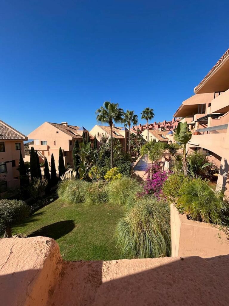 0ac7acccbd6ba58dd6b1d036ab8bd2c0 - 3