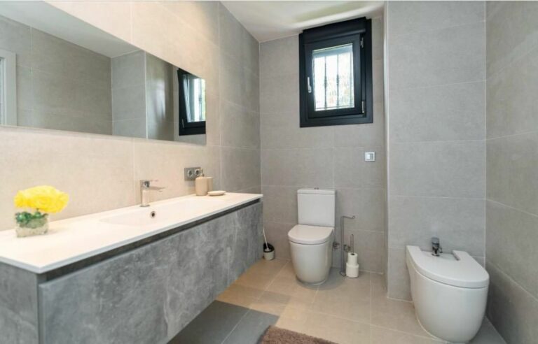 0c21fdb794447bb4e37be01a532d20b9 - 15