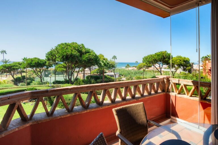 0e109cab6b924697c75a1bbba1463ce9 - 10