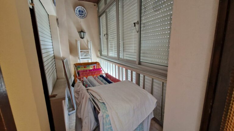 0e1d32db5a9bd22e638a35ae4a74dfc5 - 6